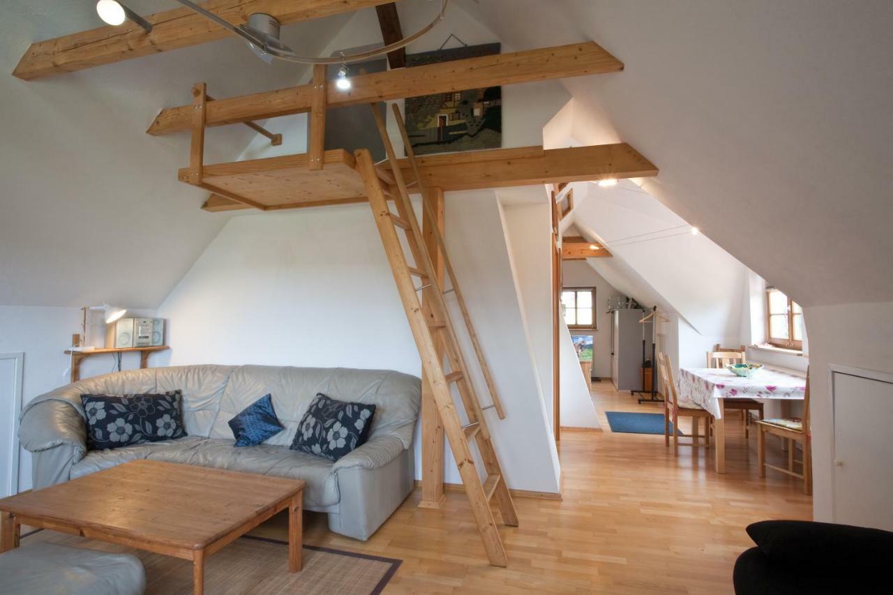 Ferienhaus Wetzel ويلر-سيمربيرغ المظهر الخارجي الصورة