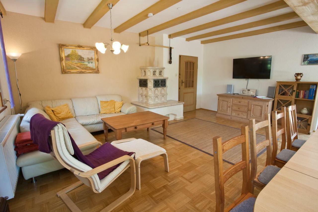 Ferienhaus Wetzel ويلر-سيمربيرغ المظهر الخارجي الصورة